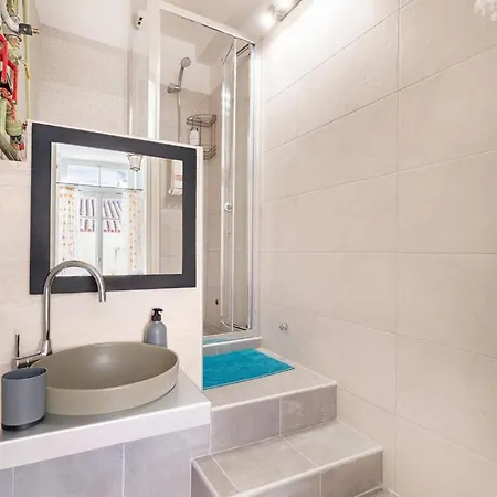 Athenian Getaway In Plaka With Acropolis View By Athenian Homes * 雅典