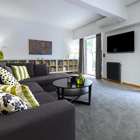 Modern Two-bedroom In Kolonaki, Peridot - Homes Apartment *