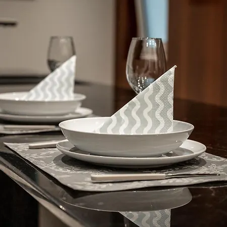Modern Two-bedroom In Kolonaki, Peridot - Homes Apartment