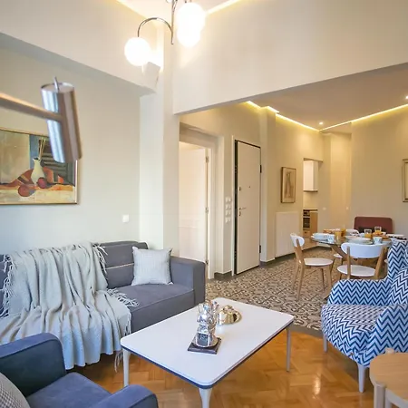 Apartment Thalia By Heloni