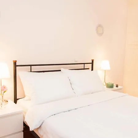 Anastasia Apts Athina *