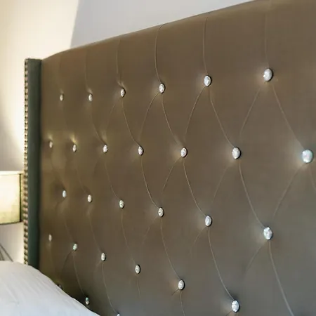 Apartment Lux Modern Apt: Renovated Retreat Near Eden