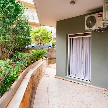 Apartment Lux Modern Apt: Renovated Retreat Near Eden *