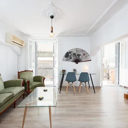 Apartment Beautiful Neo-classic In Exarchia Athen