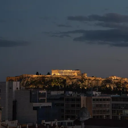 Private Rooftop - Acropolis View - Jacuzzi - Metro Athens