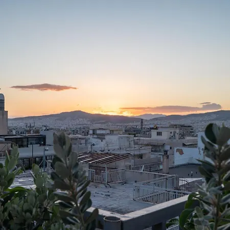 Apartment Private Rooftop - Acropolis View - Jacuzzi - Metro *