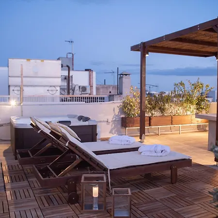 Apartment Private Rooftop - Acropolis View - Jacuzzi - Metro Athens