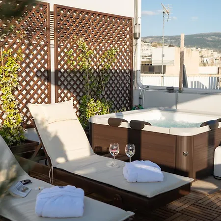 Private Rooftop - Acropolis View - Jacuzzi - Metro Athens