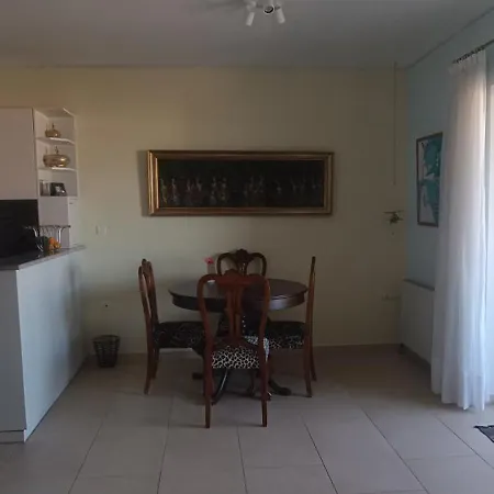Cozy With Sea View Homestay *