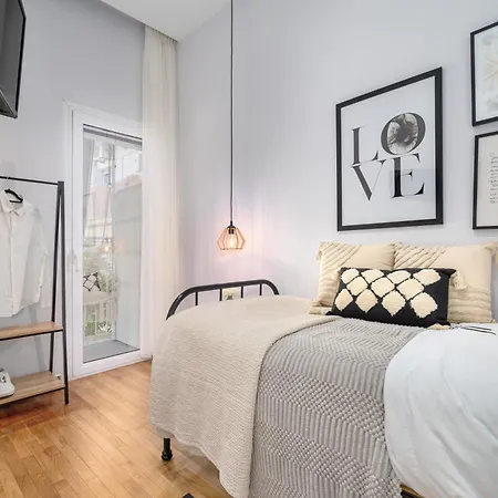 Διαμέρισμα Unique Koukaki Three Bedroom Αθήνα