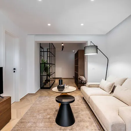 Apartment Yestayhomes One Bedroom Voula Athens