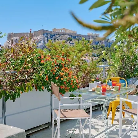 Apartment 360 View In Roof With Patio *
