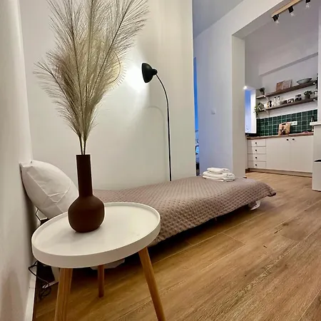 Urban Retreat , Psirri Center