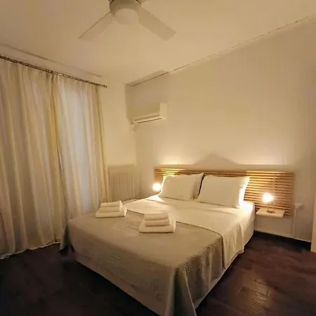 Cozy Garden House In The Center Of Glyfada Apartment Athens