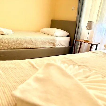 Cozy With Acropolis View Apartament *