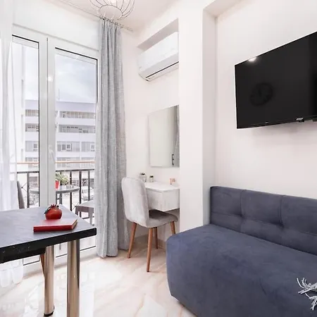 Exarchia 2b By Athenian Keys *