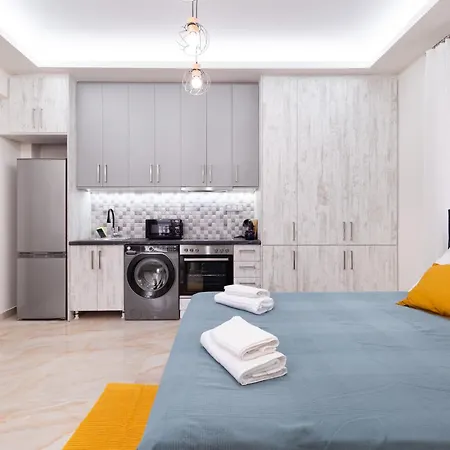 Exarchia 2b By Athenian Keys *