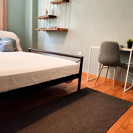 Comfortable Modern Entire House Near The Center Of Athens-blue Serenity Athen