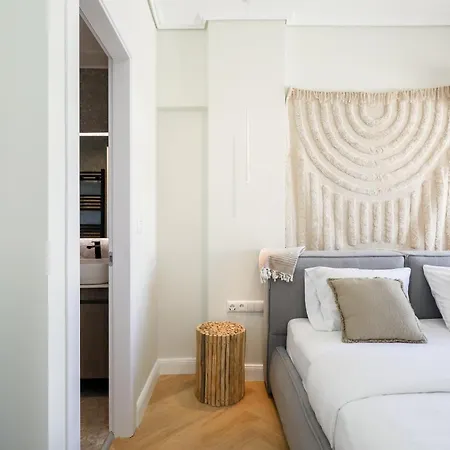 Glyfada Platinum