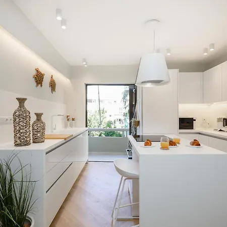 Glyfada Platinum