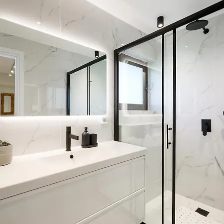 Apartment Glyfada Platinum