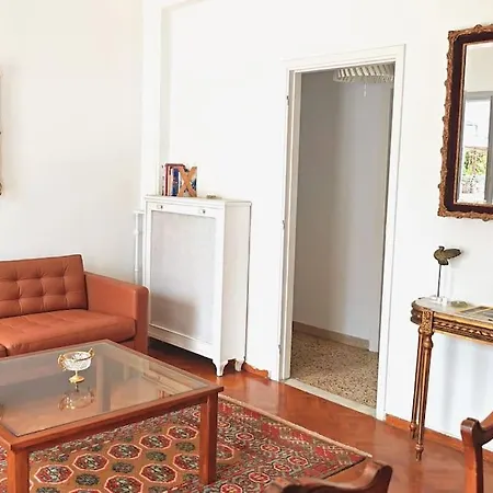 Apartment 雅典轻居雅居
