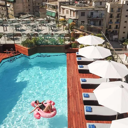 Novotel