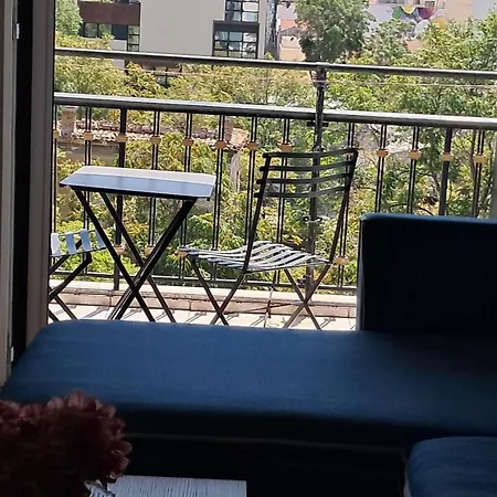 Olympus Apartment *
