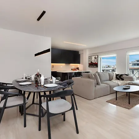 Apartment Elegant & 3br In Glyfada