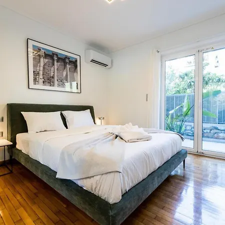 Bright And Stylish In Palaio Faliro Apartment *