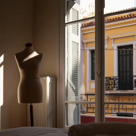 Apartment Vintage And Spacious 3ba Next To Ancient Center