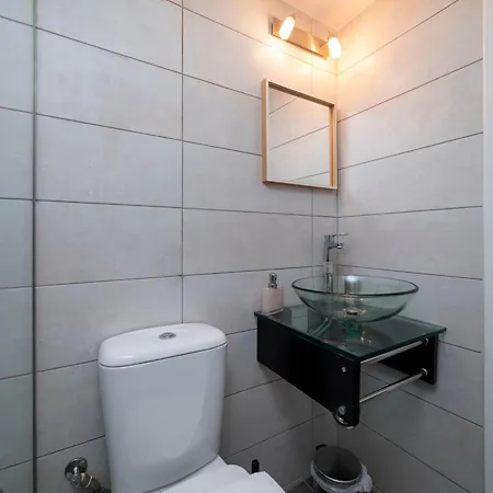 Vintage And Spacious 3ba Next To Ancient Center Apartment *