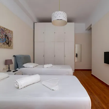 Vintage And Spacious 3ba Next To Ancient Center * Athens