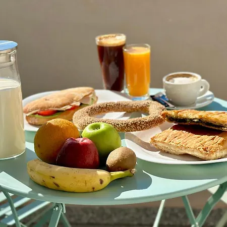 Belle - Luxury At Monastiraki Railway Station Hotell *