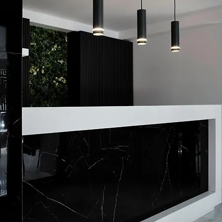 Hotel Ava Residences Riviera *