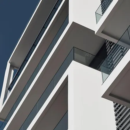 Ava Residences Riviera Hotel *