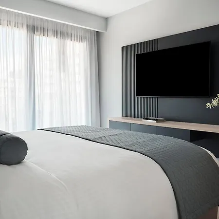 Hotel Ava Residences Riviera