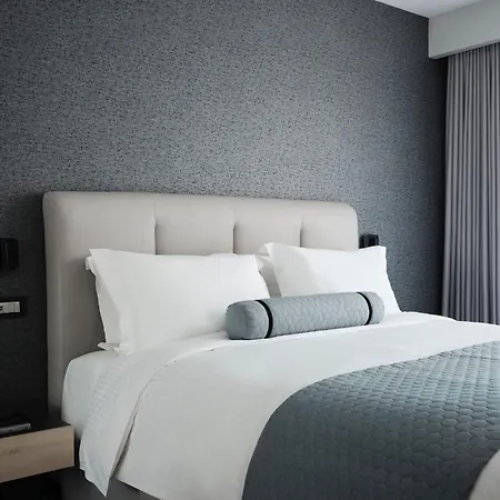 Hotel Ava Residences Riviera