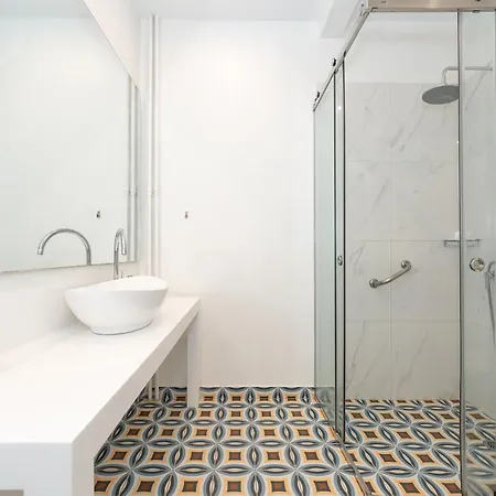 Apartment Spacious Peaceful In Athen