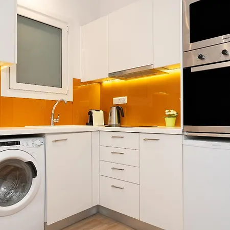 Apartment Spacious Peaceful In