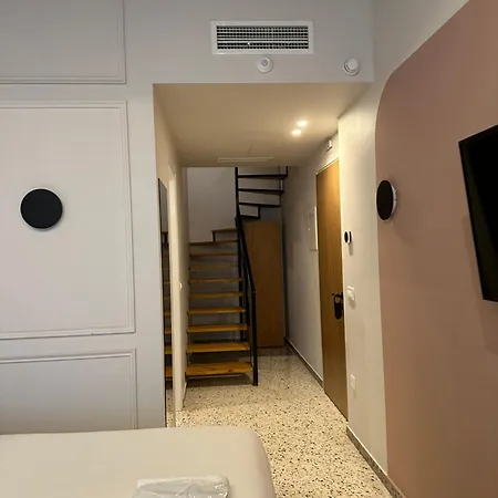 Hotell Belle - Luxury At Monastiraki Railway Station Aten