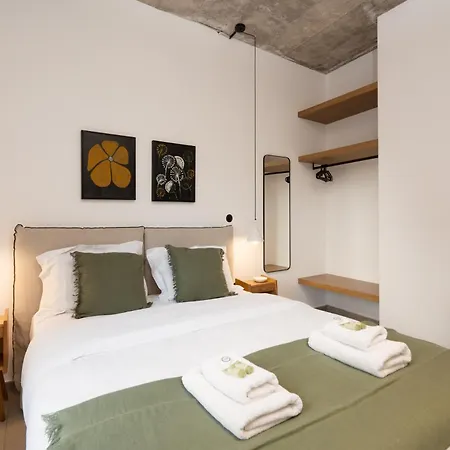 Three-apartment Building With Rooftop Access - Acropolis View * Athens