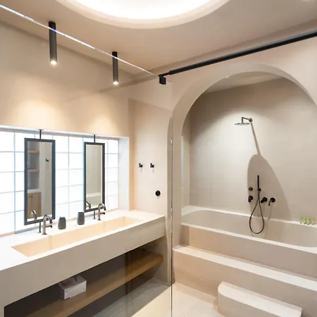 Three-apartment Building With Rooftop Access - Acropolis View Aparthotel