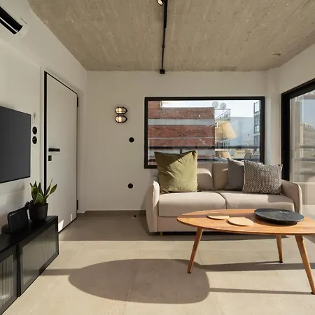 Three-apartment Building With Rooftop Access - Acropolis View *