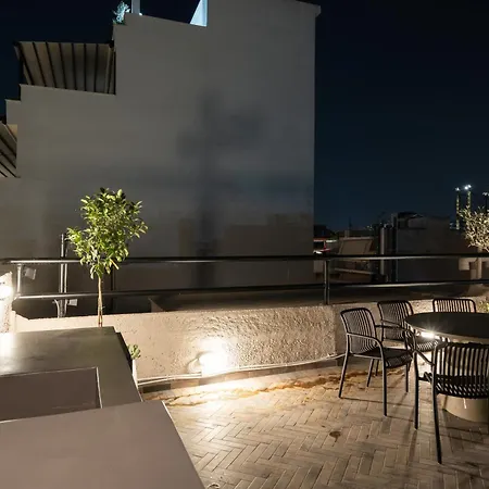 Aparthotel Three-apartment Building With Rooftop Access - Acropolis View