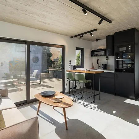 Three-apartment Building With Rooftop Access - Acropolis View Athens