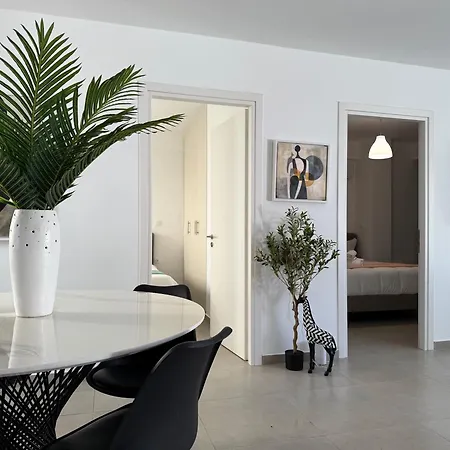 Th0 Luxury Two Bedrooms With High-tech Amenities * Ateny