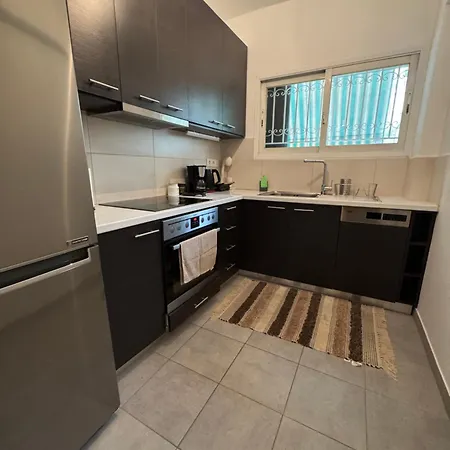 Apartment Charming House By The
