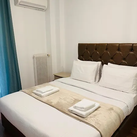 Apartment Charming House By The Athens