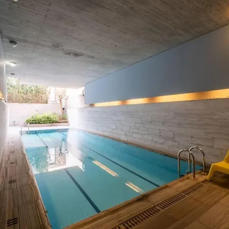 Award-winning Yellow-spot Apartamento *